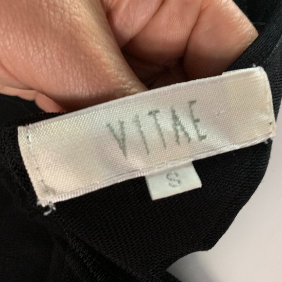 Vitae small summer knit top black and white - Picture 4 of 4